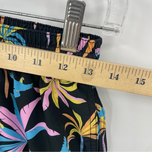 Chubbies midnight palms 5.5” inseam Swim Trunks Palm trees black multicolor Sz S - Picture 3 of 7